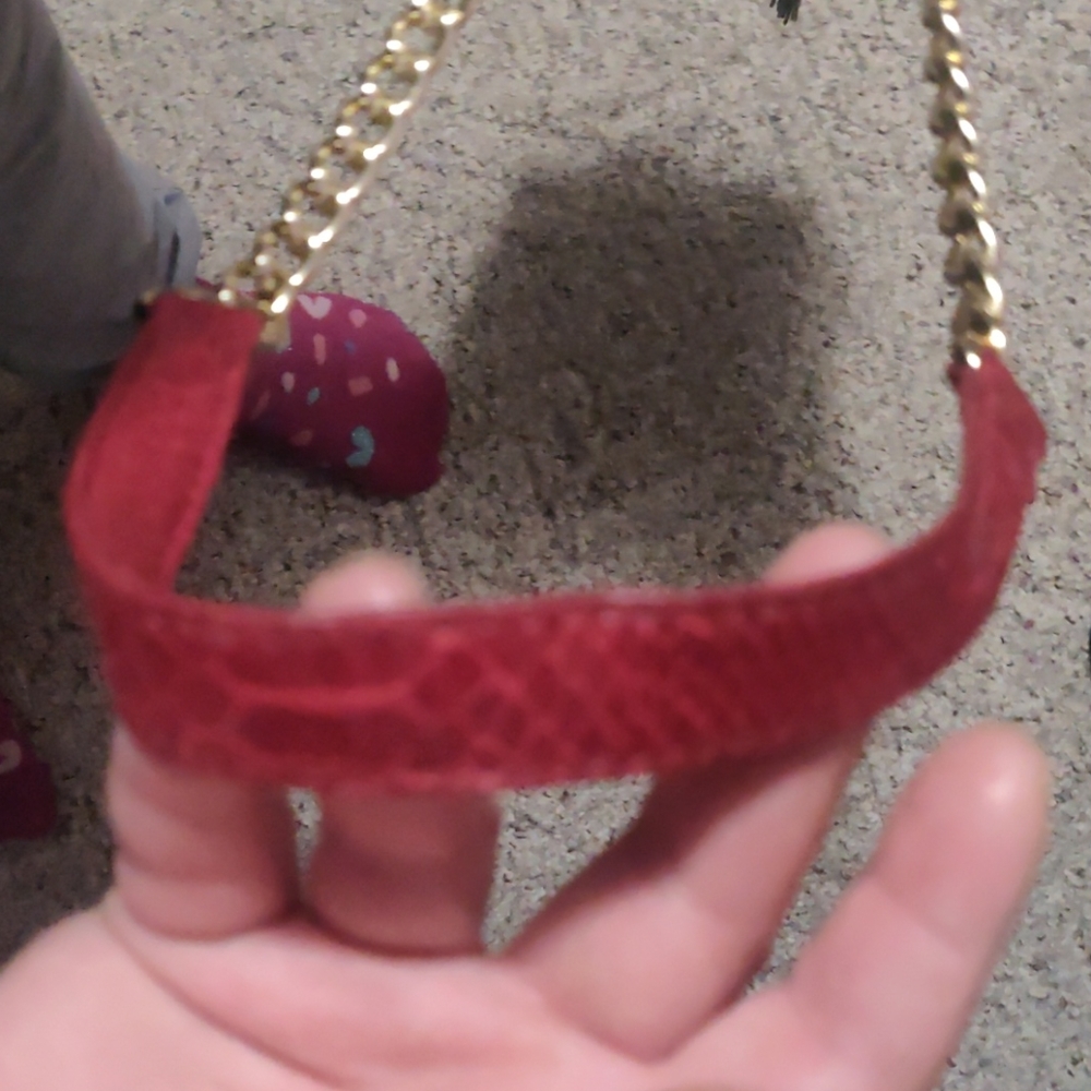 Cache red purse - Picture 5 of 8